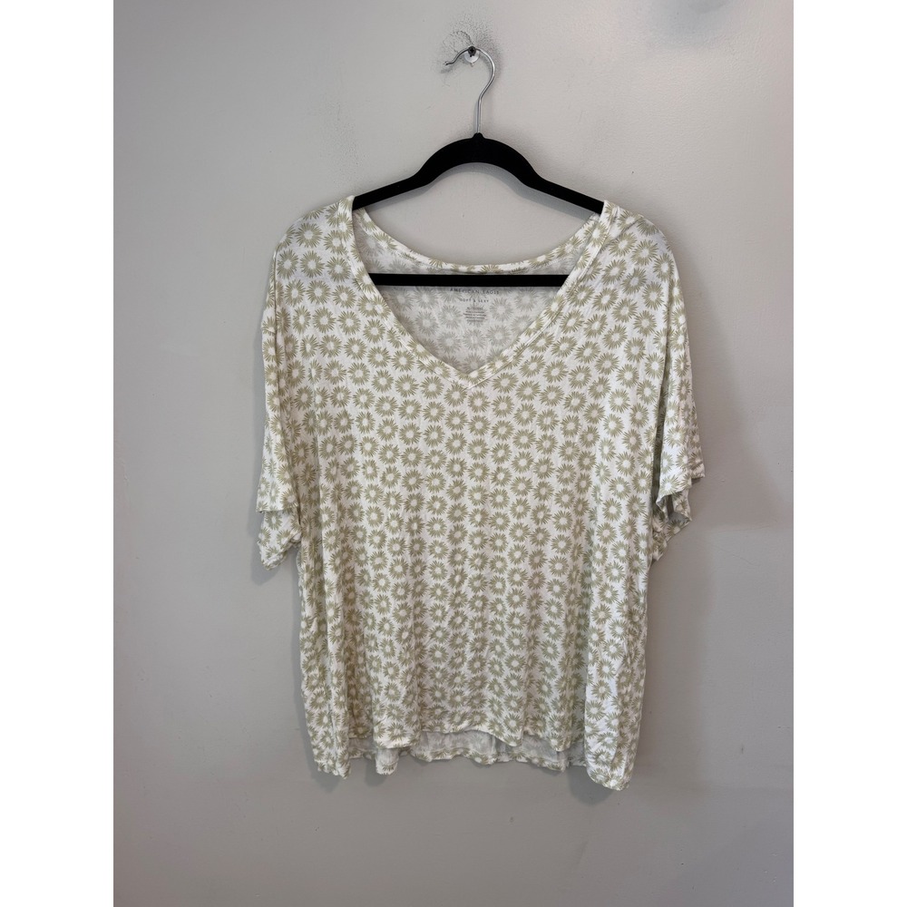 American Eagle Soft & Sexy Floral Sunburst V-Neck Top XL Green Cream Relaxed